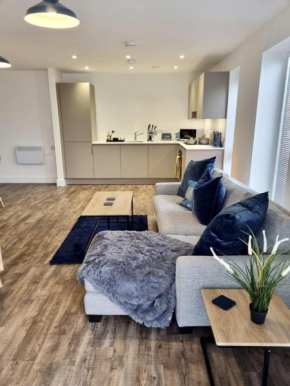 Exclusive, new 2 bed apartment close to Bicester Village